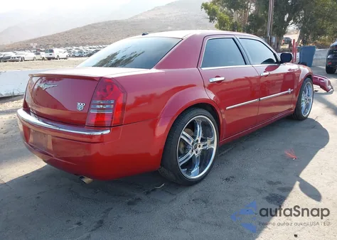 2006 Chrysler 300C z USA, uszkodzony, nr VIN 2C3LA63H96H417804